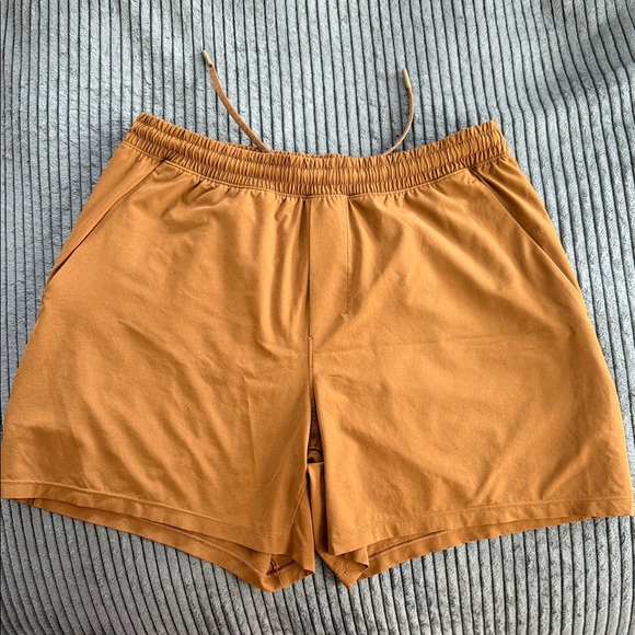 lululemon athletica Other - Lululemon mens pacebreaker 5inch linerless shorts (L)